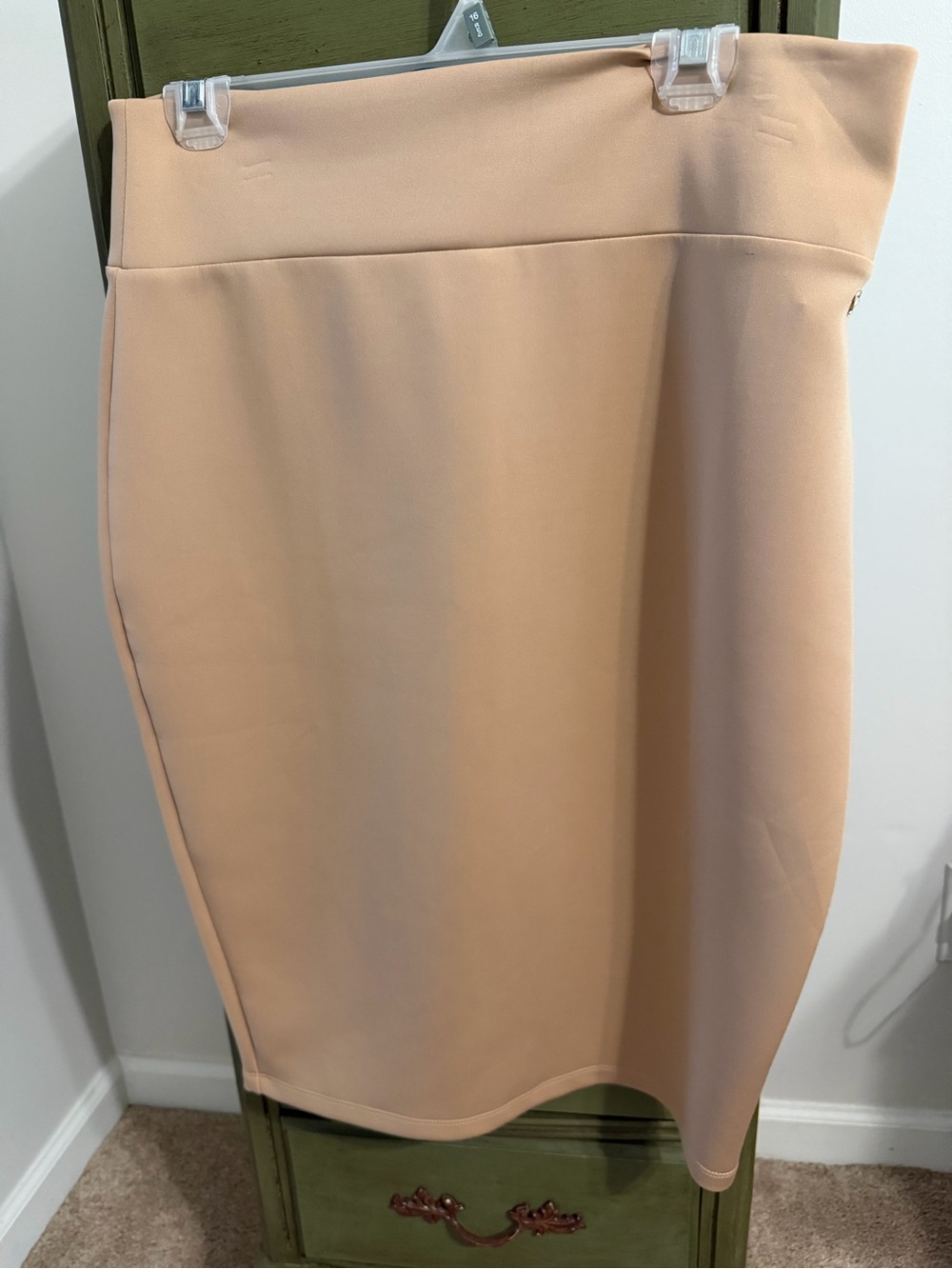 Thalia Sodi Blush Pencil Skirt nwot